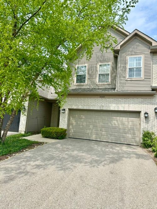 b-2643 Granite Ct, Crystal Lake, IL, 60012-2607 | Card Image