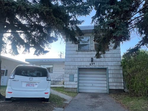 836 69 Ave Sw, Calgary, AB, T2V0P3 | Card Image
