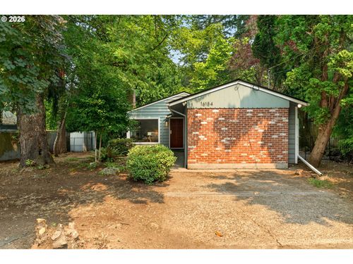 16184 Lake Forest Blvd, Lake Oswego, OR, 97035-4024 | Card Image