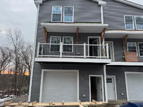 422-422 Granite St, Worcester, MA, 01607-1259 | Card Image