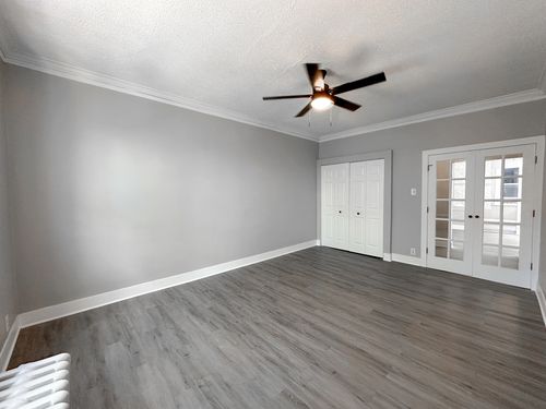 30-6207 N Winthrop Ave, Chicago, IL, 60660-2081 | Card Image