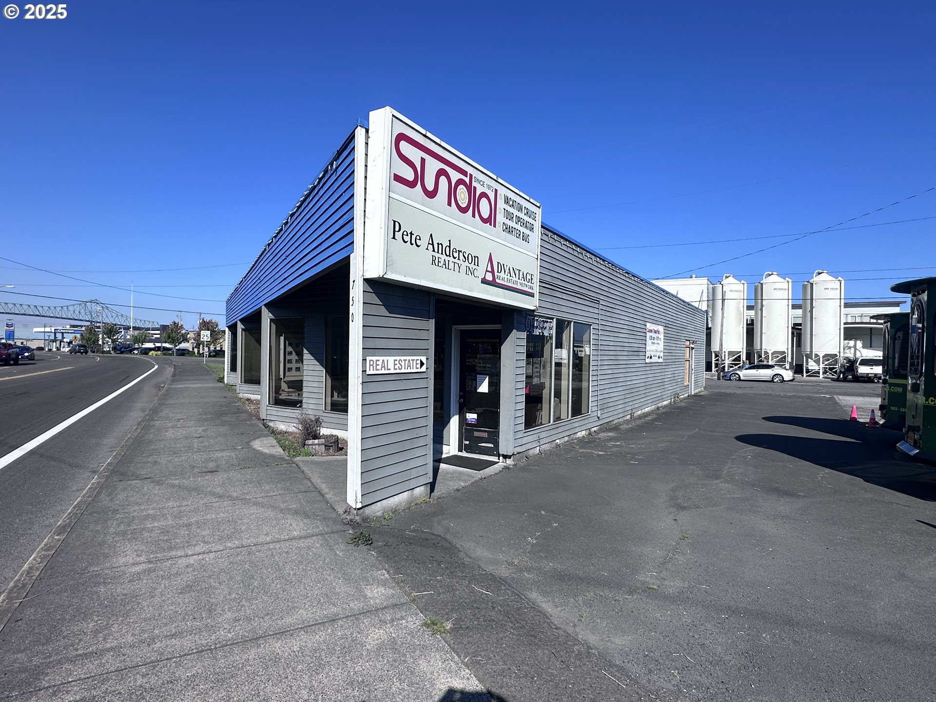 Commercial Sale in Astoria 3