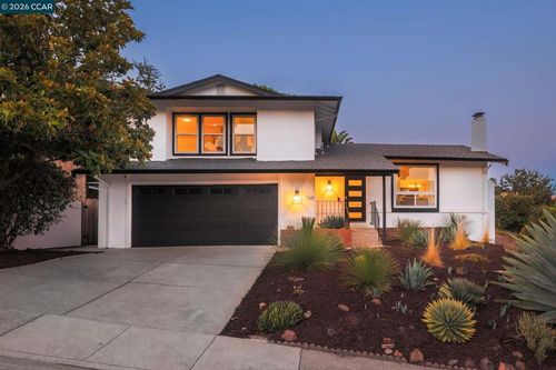 566 Webster Dr, Martinez, CA, 94553-6034 | Card Image