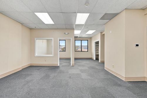 4-49 River St, Waltham, MA, 02453 | Card Image