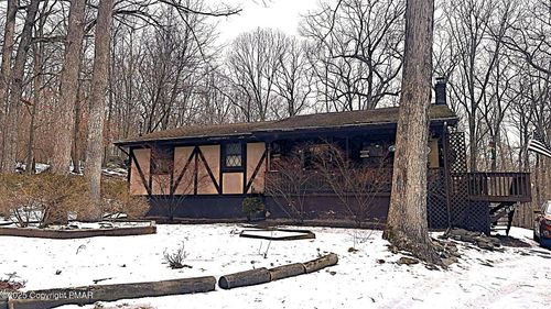 3195 Dogwood Ter, East Stroudsburg, PA, 18301-7727 | Card Image