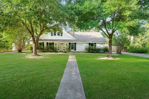 1012 W 11th Ave, Covington, LA, 70433-1822 | Card Image