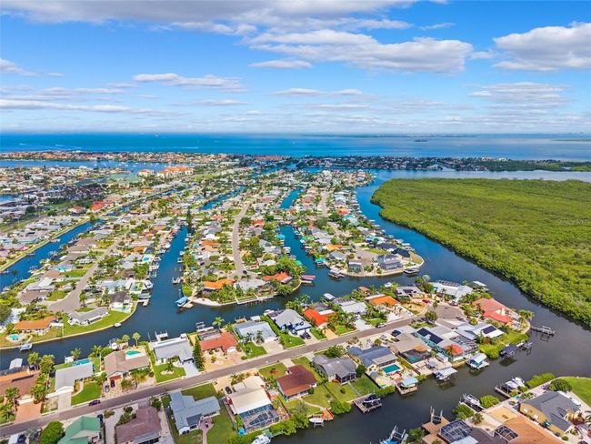 6521 Bimini Ct, House other with 3 bedrooms, 2 bathrooms and null parking in APOLLO BEACH FL | Image 43