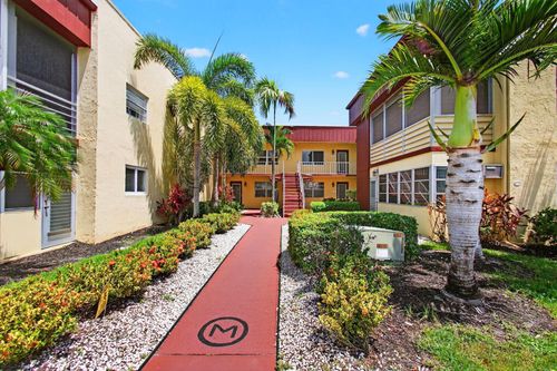 605 Flanders M, Delray Beach, FL, 33484-5205 | Card Image