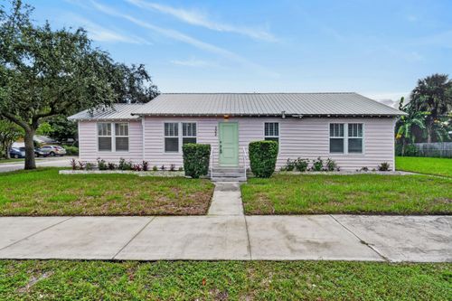 500 54th Street, West Palm Beach, FL, 33407 | Card Image