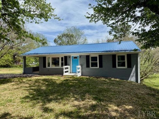 515 South St, House other with 4 bedrooms, 3 bathrooms and null parking in Bedford VA | Image 4