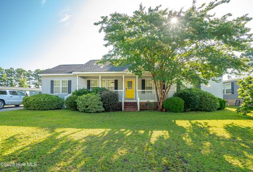 815 Watson Ave, Carolina Shores, NC, 28467-2264 | Card Image
