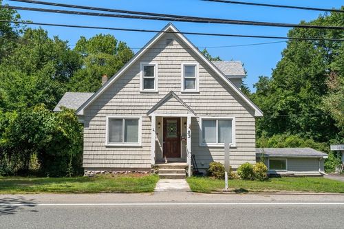 55 Chestnut St, North Reading, MA, 01864-2823 | Card Image