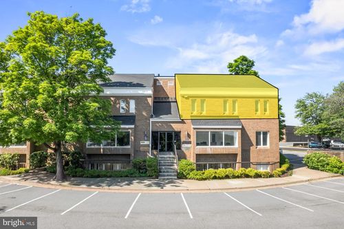 3823 Plaza Drive, Fairfax, VA, 22030 | Card Image