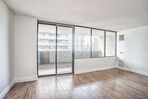 1011-720 Spadina Ave, Toronto, ON, M5S2T9 | Card Image