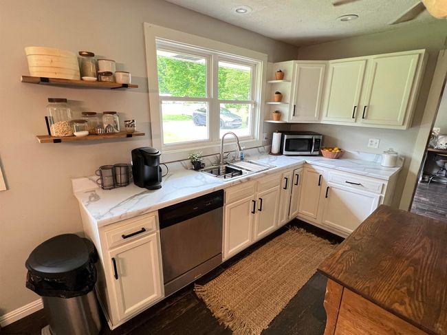 2310 Staunton Parkersburg Tpke, House other with 3 bedrooms, 2 bathrooms and 3 parking in Huttonsville WV | Image 24