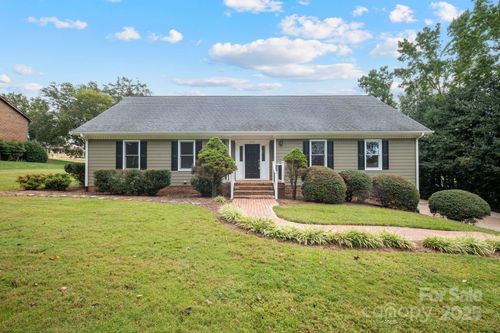 3718 Club House Dr Ne, Conover, NC, 28613-9456 | Card Image