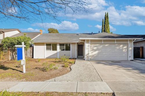 6290 Mahan Dr, San Jose, CA, 95123-4935 | Card Image