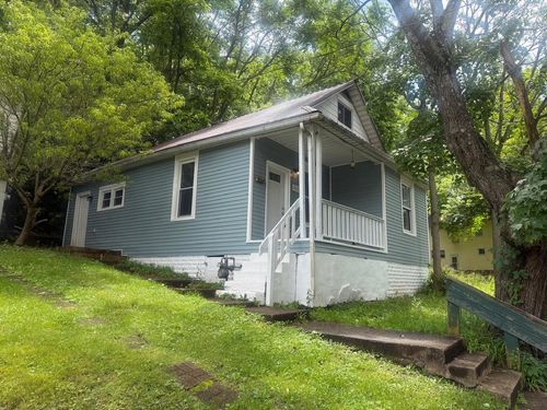 3013 Simpson Rd, Ashland, KY, 41101-3051 | Card Image