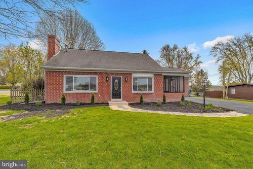 32 Hershey Ln, PARKESBURG, PA, 19365-9153 | Card Image
