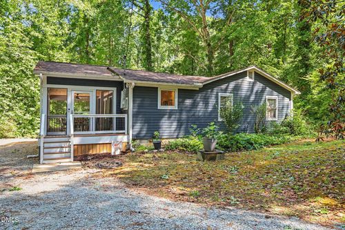 911 New Hope Church Rd, Chapel Hill, NC, 27516-5661 | Card Image