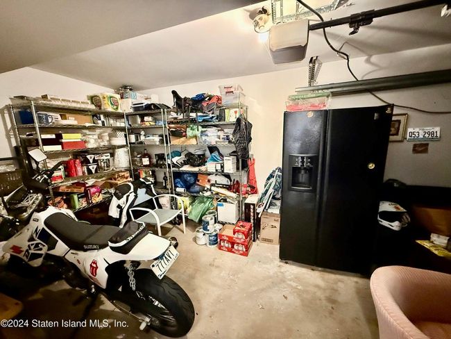213 Crossfield Ave, House other with 3 bedrooms, 3 bathrooms and null parking in Staten Island NY | Image 8