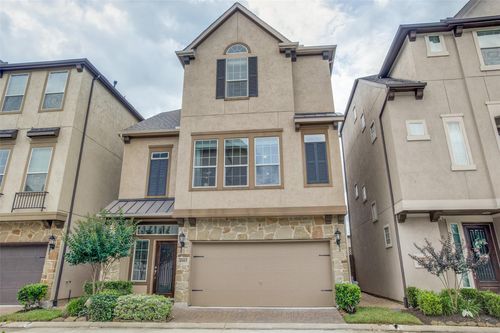 10915 Upland Pass Dr, Houston, TX, 77043-5617 | Card Image