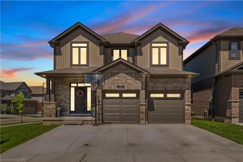 151 Mountain Holly Crt, Waterloo, ON, N2V0E1 | Card Image