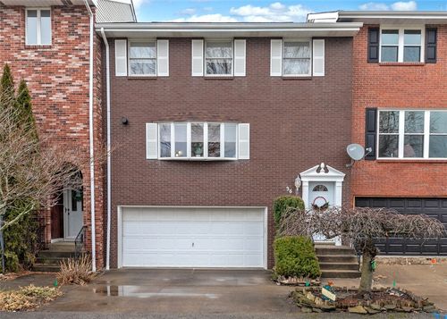 36 Manorfield Cir, Delmont, PA, 15626-1572 | Card Image