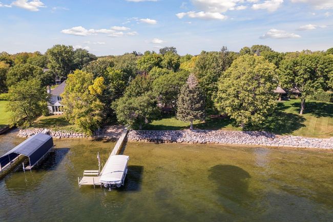 3105 N Shore Drive, Home with 0 bedrooms, 0 bathrooms and null parking in Orono MN | Image 17