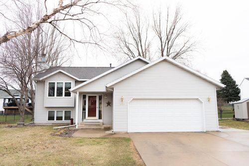 4449 56th Street Nw, Rochester, MN, 55901 | Card Image