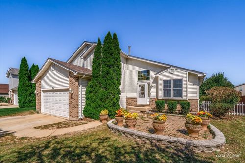 1504 Lasser Dr, Plainfield, IL, 60586-5138 | Card Image