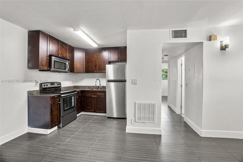 apt-7-37 Sw 14th St, Dania Beach, FL, 33004-4269 | Card Image