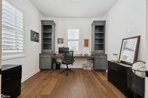 410 N 36th St, Cumming, IA, 50061-3603 | Card Image