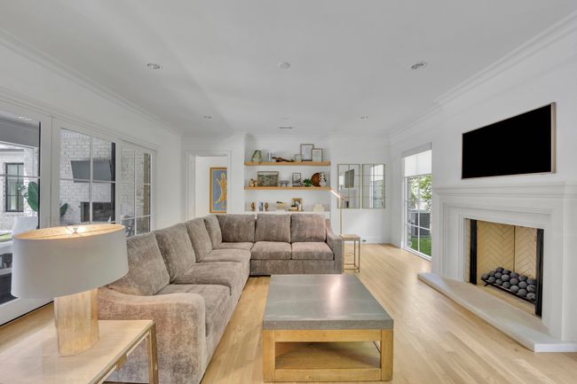 6819 Park Ln, House other with 6 bedrooms, 6 bathrooms and null parking in Dallas TX | Image 14