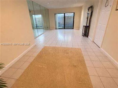 76w-10641 Sw 113th Pl, Miami, FL, 33176 | Card Image
