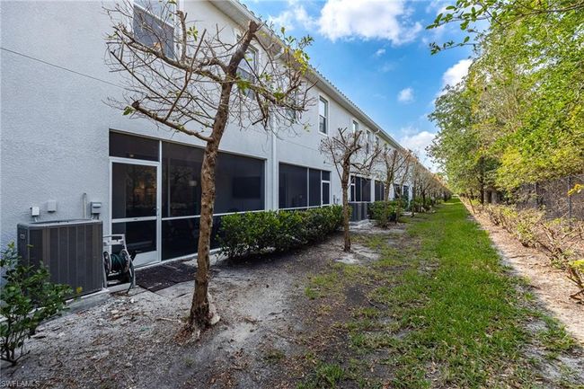 12532 Westhaven Way, Townhouse with 3 bedrooms, 3 bathrooms and 1 parking in FORT MYERS FL | Image 26