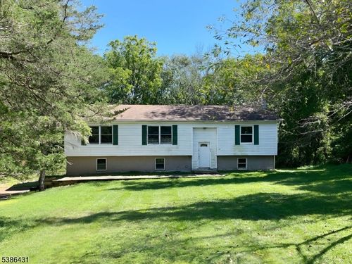 905 Gapview Ct, Newton, NJ, 07860-4618 | Card Image