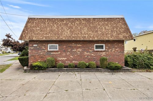 1128 Oliver St, North Tonawanda, NY, 14120-2638 | Card Image