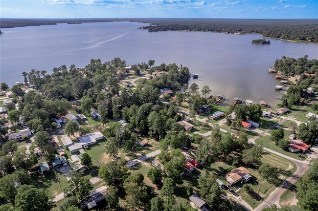 844 Harbor Point Dr, House other with 3 bedrooms, 2 bathrooms and null parking in Trinity TX | Image 24