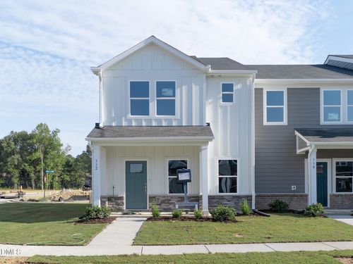732 Chandler Stone Dr, Zebulon, NC, 27597 | Card Image