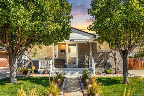 7020 Poplar St, Commerce City, CO, 80022-2145 | Card Image