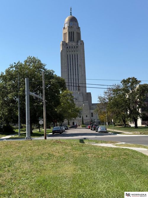 610 S 17th St, Lincoln, NE, 68508-2616 | Card Image