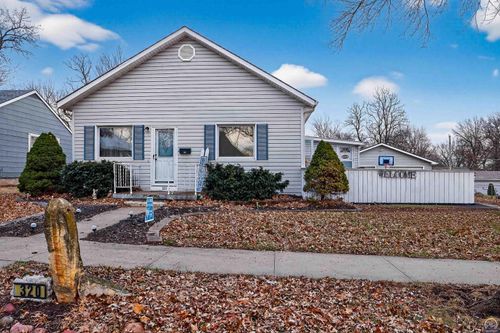 320 Topeka Ave, Holton, KS, 66436-1341 | Card Image