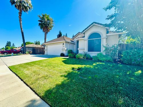 1035 Starbrook Dr, Galt, CA, 95632-3530 | Card Image