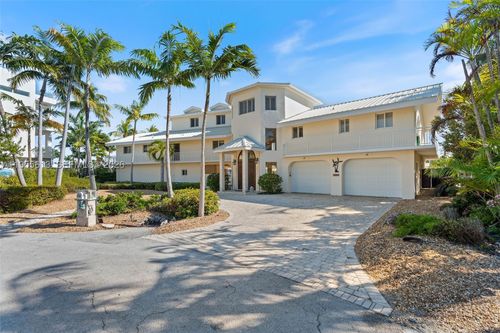 44 W Plaza Del Lago, Islamorada, FL, 33036-4118 | Card Image