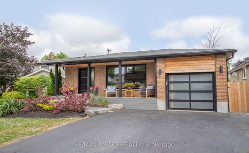 147 Michael Blvd, Whitby, ON, L1N5W3 | Card Image