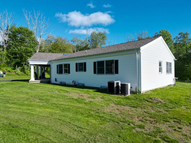 125 Woodchuck Ln, House other with 3 bedrooms, 3 bathrooms and null parking in Harwinton CT | Image 5