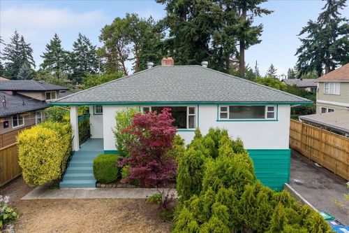 880 Hunter St, Nanaimo, BC, V9S1R5 | Card Image