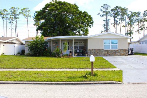 5831 1st Ave, NEW PORT RICHEY, FL, 34652-4701 | Card Image