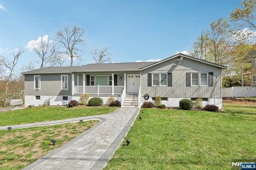 24 Yacht Club Drive, Jefferson Township, NJ, 07849 | Card Image